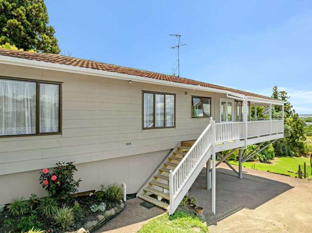 2/59 Westcoast Road Glen Eden_2