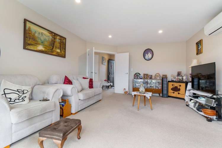 61 Ashmore Park Road Carterton_7