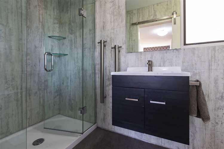 9b Goya Place Bishopdale_15