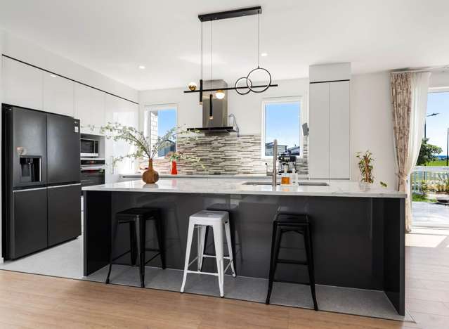 5 Korowhiti Road Clarks Beach_3