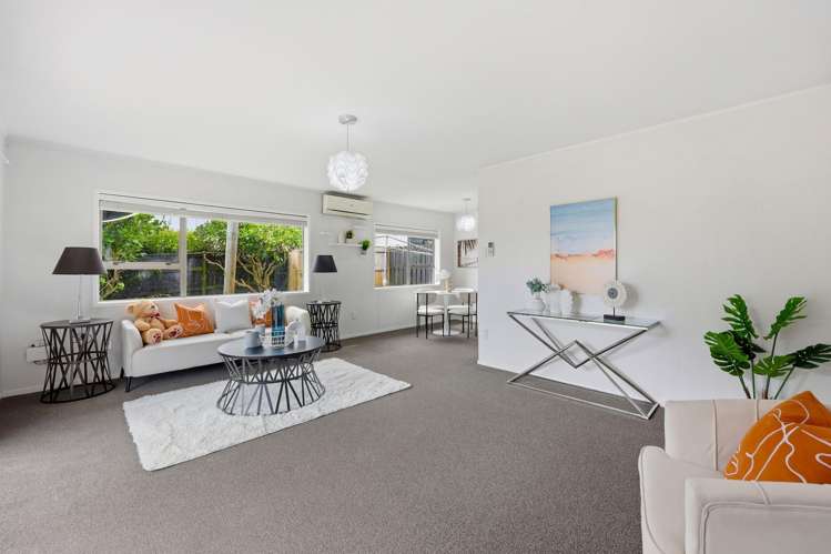 2/27 Matuhi Rise Henderson_6