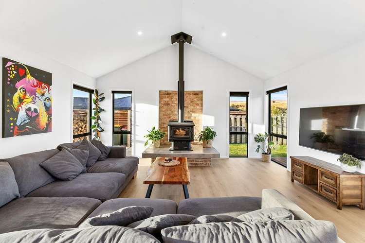 36 Cooper Crescent Luggate_11