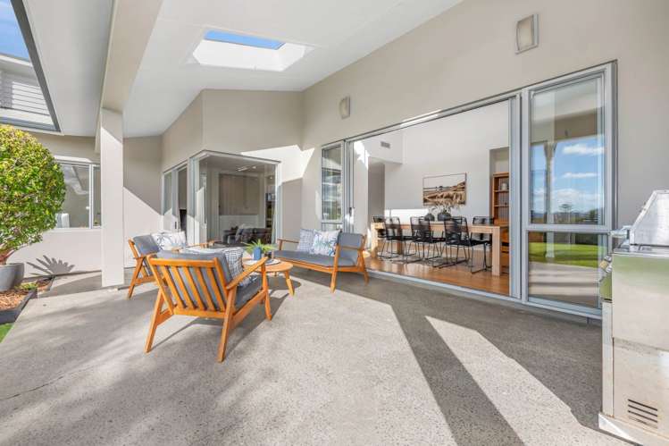 9 Intrepid Crescent Beachlands_39