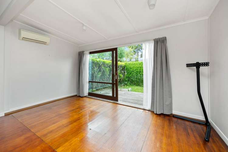 2/9 Essex Road Mt Eden_8