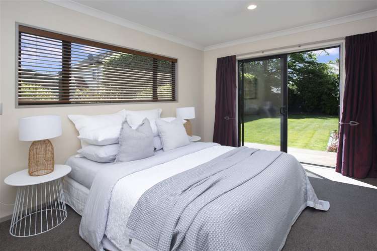 6 Primrose Hill Lane Casebrook_11