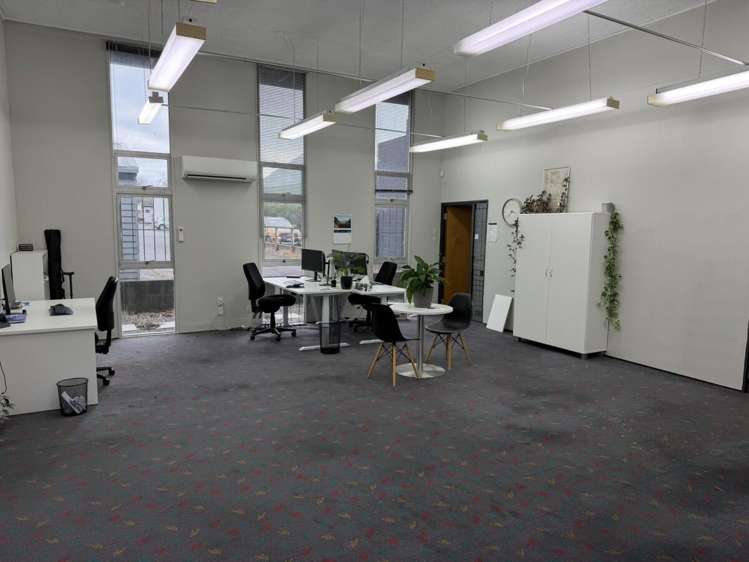 275 Broadway Stratford_3