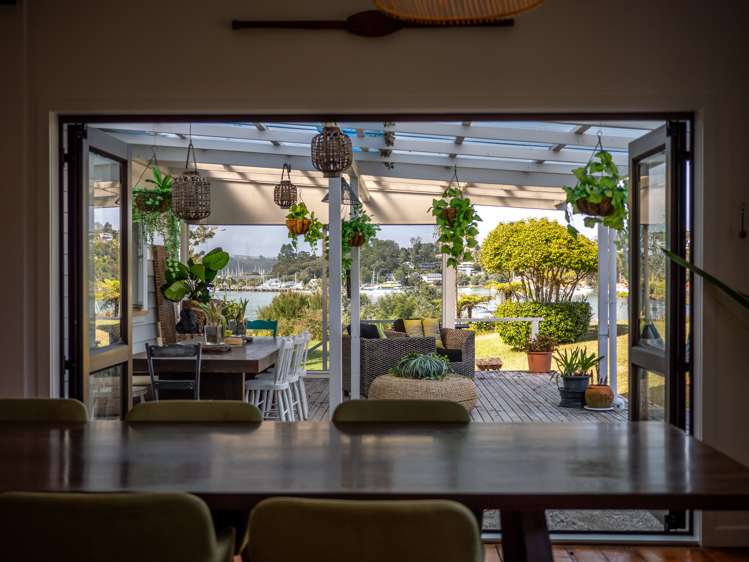 6 Tirairaka Terrace Russell Surrounds_9