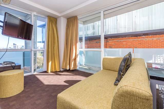 1304/10 Waterloo Quadrant Auckland Central_1