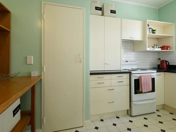 2/332 Tinakori Road Thorndon_3