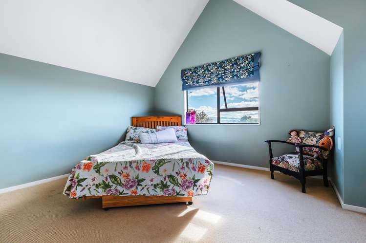 2/202 Taharepa Road Central_9