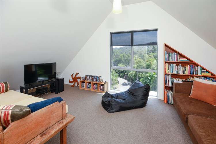8b Valder Place Waiomu_11