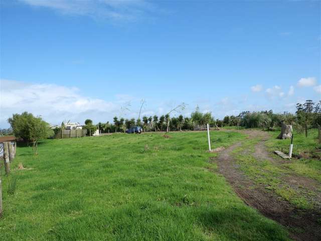 27 Matarau Road Awanui_4