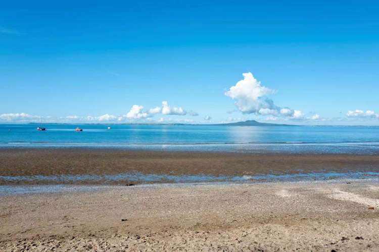 49a Seaton Road Murrays Bay_30