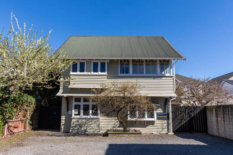 277 Montreal Street_4