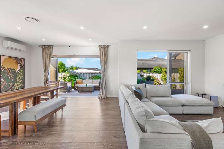 57 Pohutukawa Parade Riverhead_1