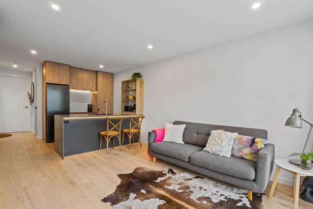 51 Ryan Loop Jacks Point_1