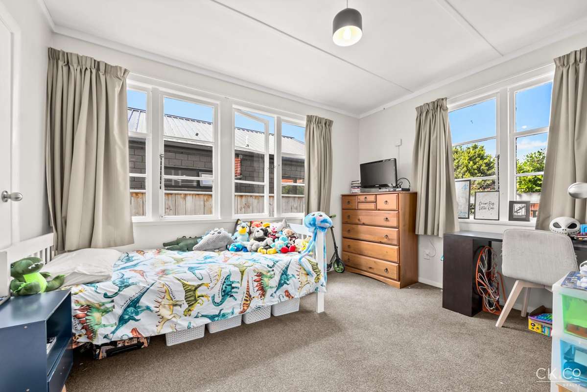 2 Churton Crescent_4