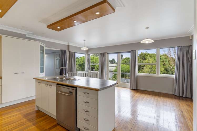 36 Youngs Road Papakura_9