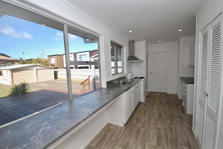 121 Sunnynook Road Forrest Hill_7