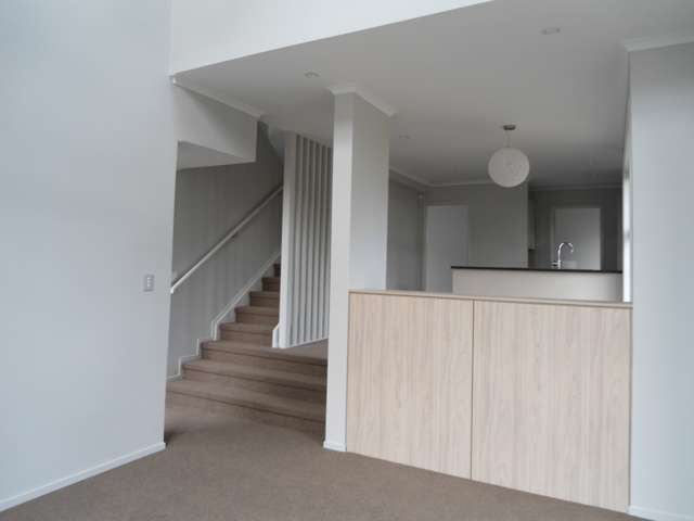 18 Hirimate Place Flat Bush_1