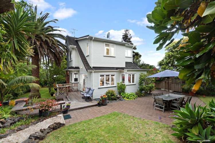 88 Landscape Road Mount Eden_17