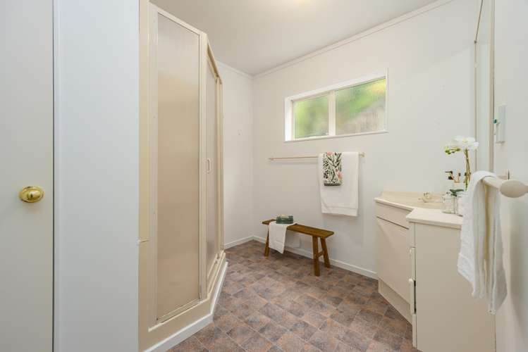 18 Awatere Place Snells Beach_22