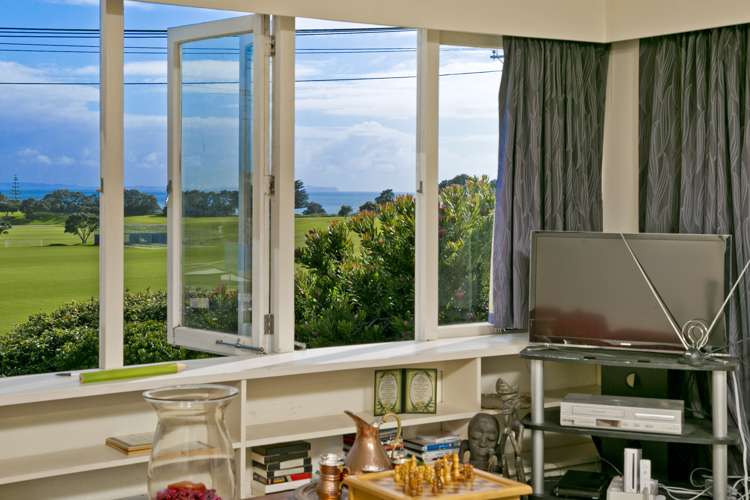 21 Winscombe Street Belmont_10