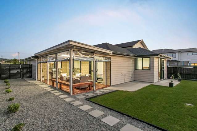 98 Twin Parks Rise Papakura_1