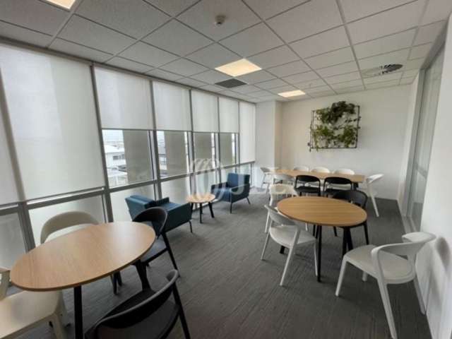 A-Grade Medical Centre: Customizable Space