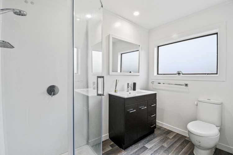 24 Neil Avenue Te Atatu Peninsula_8