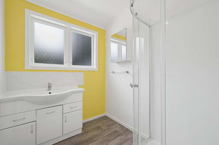 44 Joanne Crescent Pukehangi_10