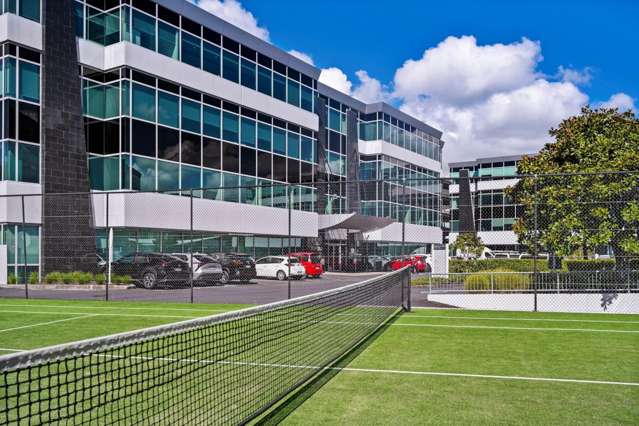 1,459M² OF LEVEL 1 OFFICE IN MILLENNIUM CENTRE