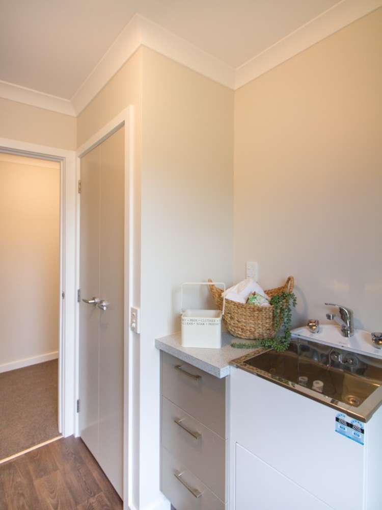 34 Wescombe Grove Feilding_12