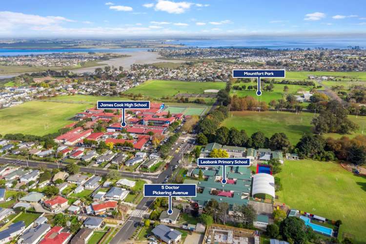 5 Drive Pickering Avenue Manurewa_16