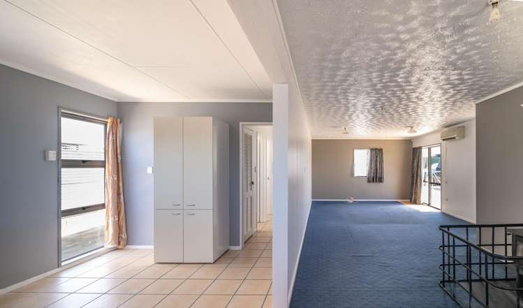 247 Flaxmere Avenue Flaxmere_12