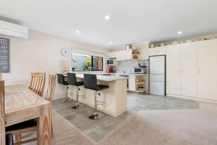 28 Tauranga Place Orewa_11