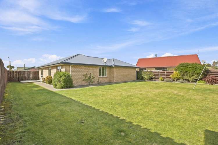 6 Seadown Crescent Amberley_15