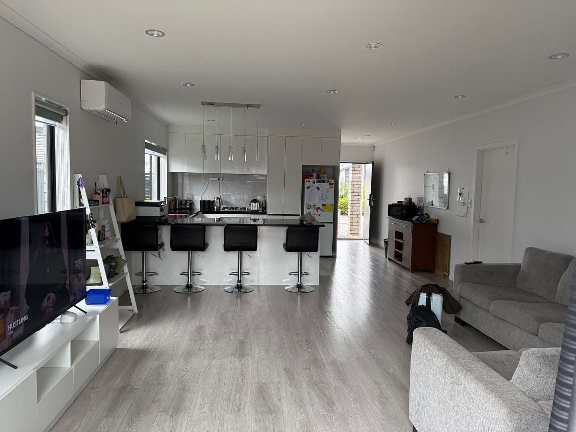 36 Trewern Avenue Chartwell_0
