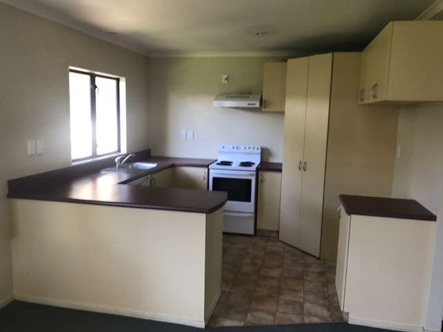 3/705 Whitehead Road 10482_1