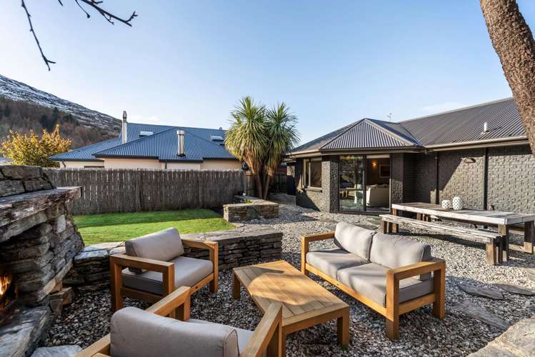 1a Maple Court Arthurs Point_8