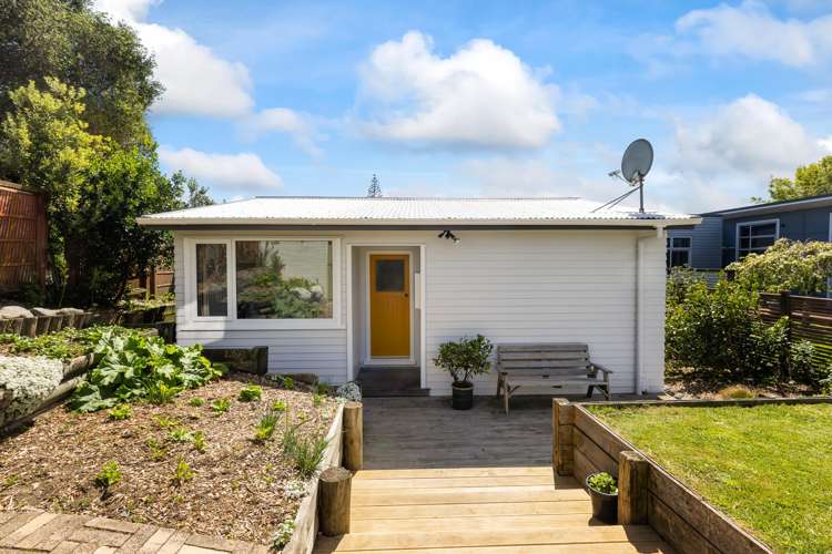 21B Jeep Road Raumati South_3