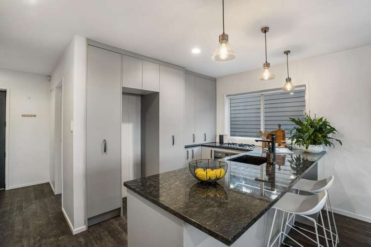 79c Holly Street Avondale_14