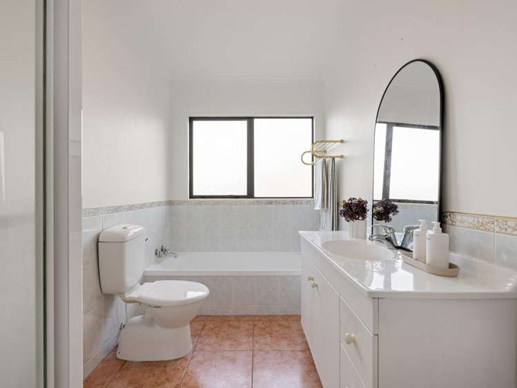 47 Nielsen Gardens Rototuna_15