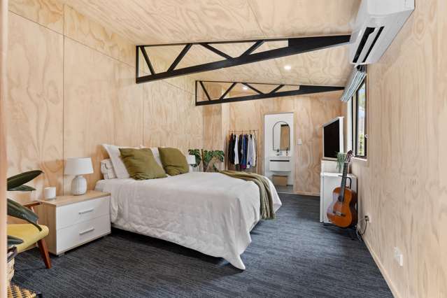 8 Aroha View Avenue Te Aroha_1