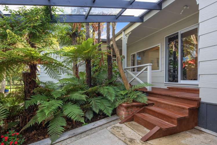 1349 Queen Charlotte Drive Anakiwa and Surrounds_21