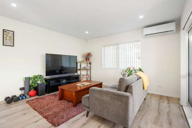 23a Derwent Crescent Titirangi_4
