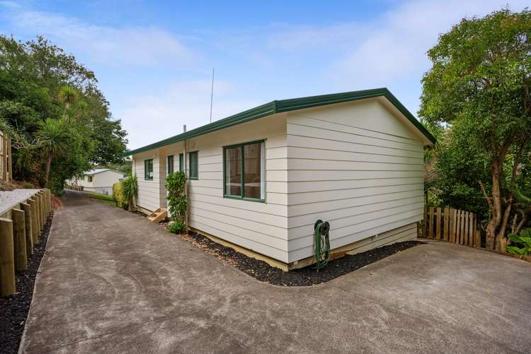 85d Fairclough Road Beach Haven_17