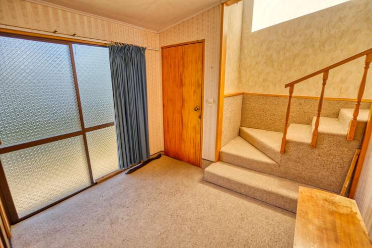 2166 Arnold Valley Road Moana_11