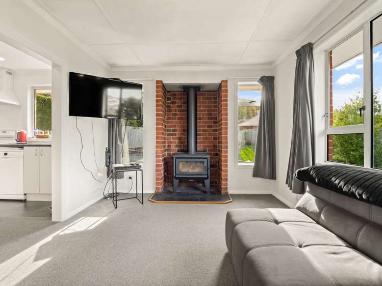 38 Lindsay Road Caversham_26