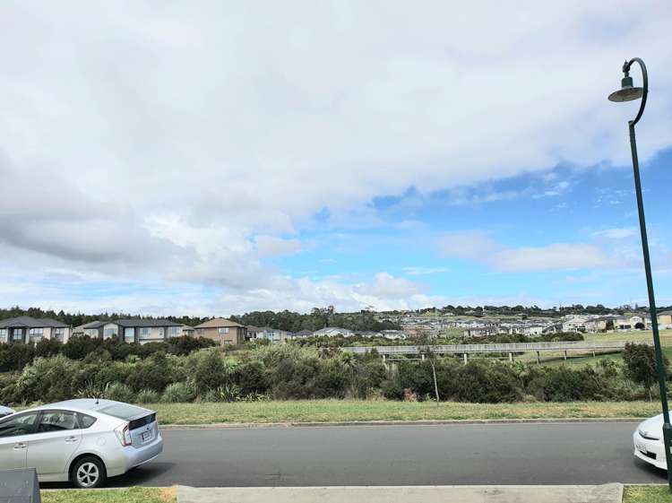 29 Hughs Way Flat Bush_14